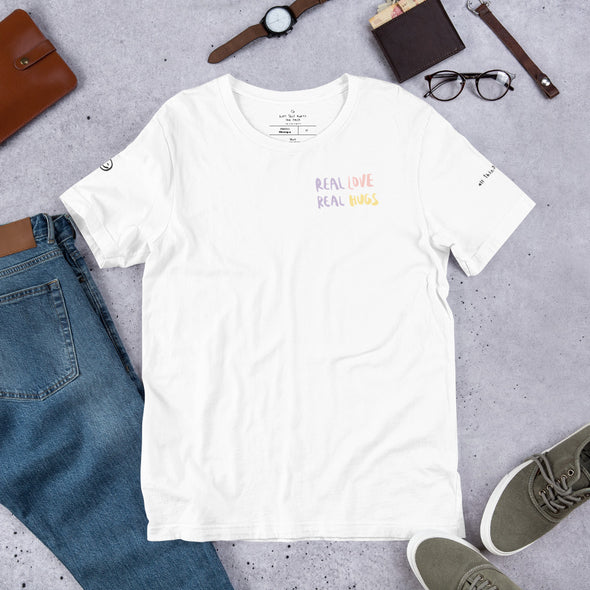 Real love, real hugs Printed Tee